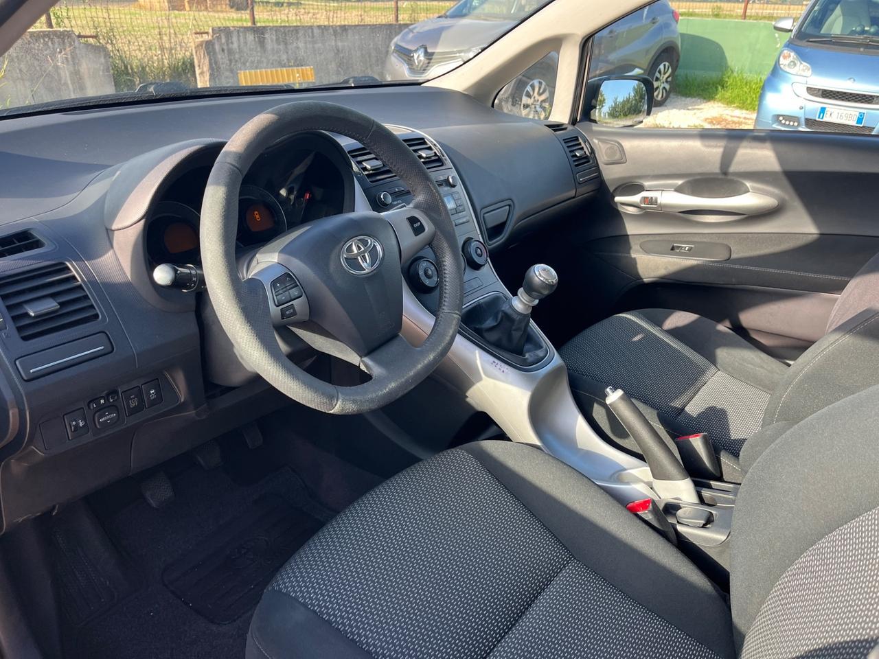 Toyota Auris 1.3 5 porte