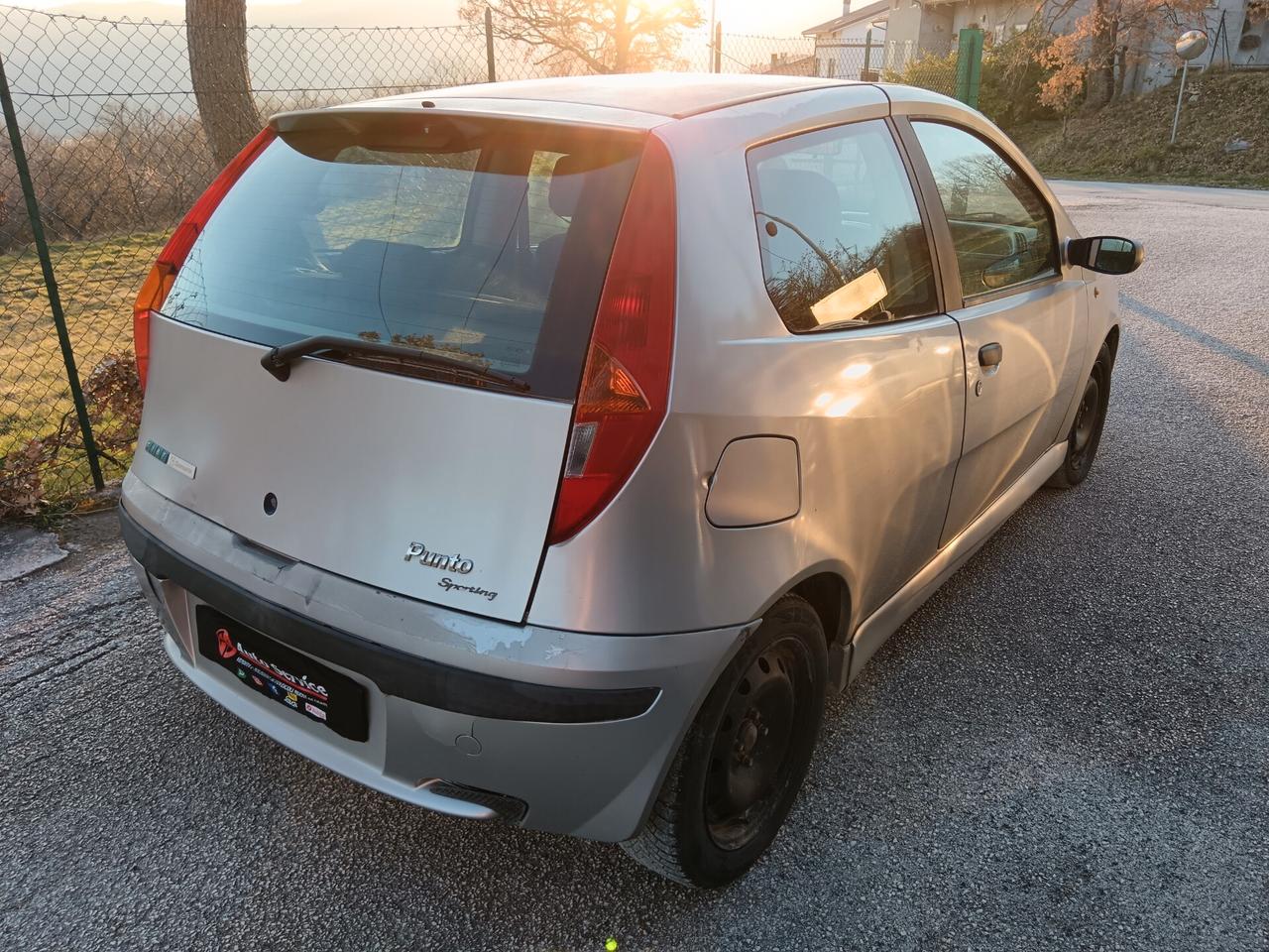 Fiat Punto 1.9 JTD 3P SPORTING