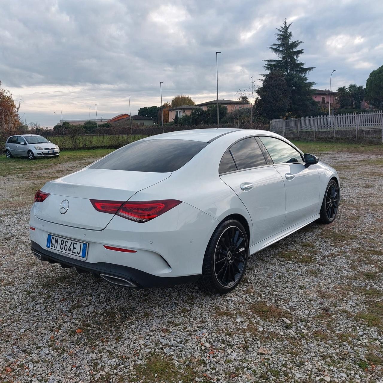 Mercedes-benz CLA 200 d Automatic Executive