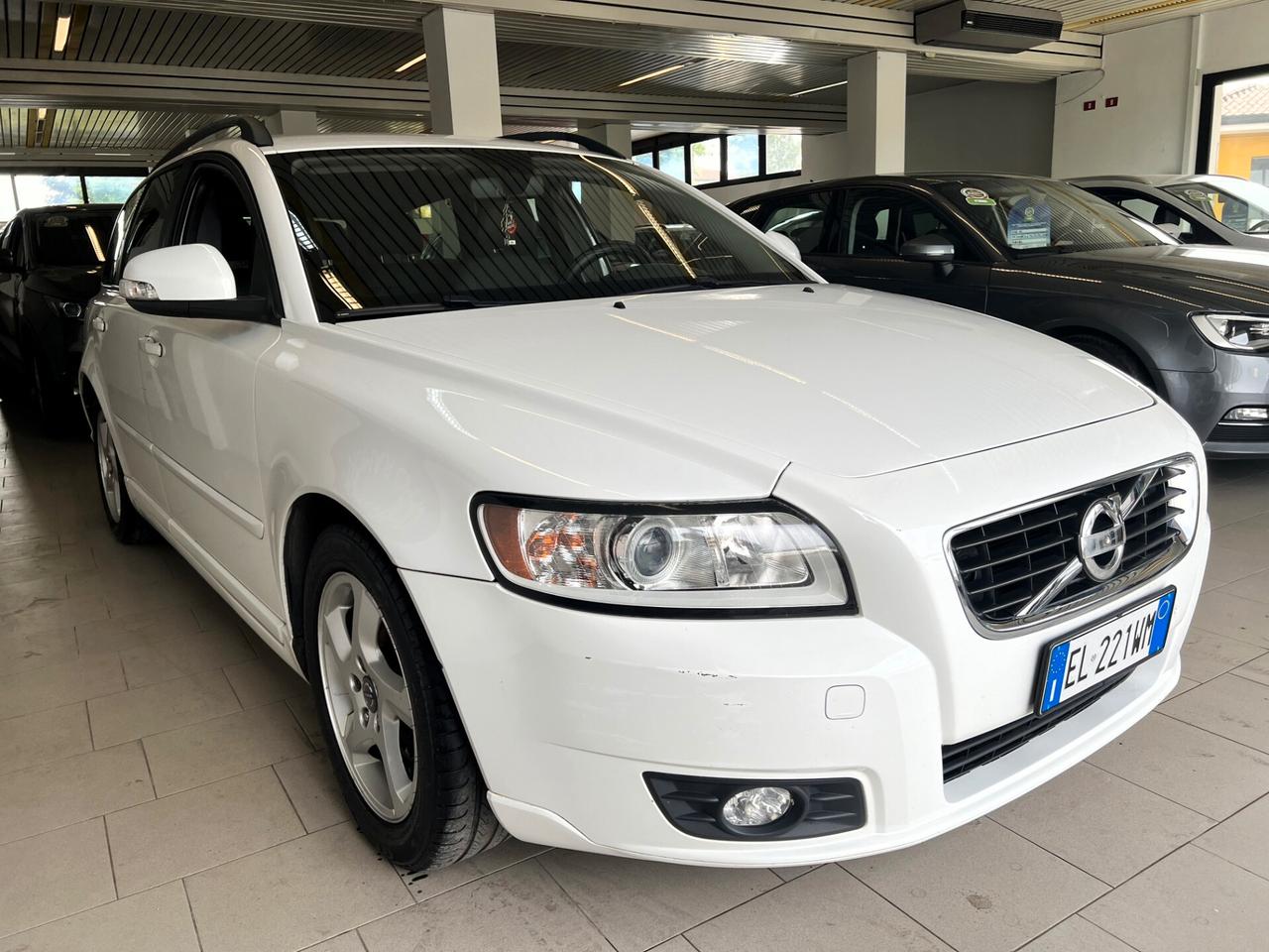 Volvo V50 D2 POLAR