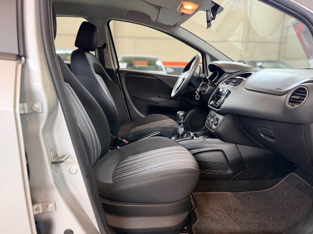 Fiat Punto Evo 1.4 5 porte S&S Dynamic NEOPATENTATI