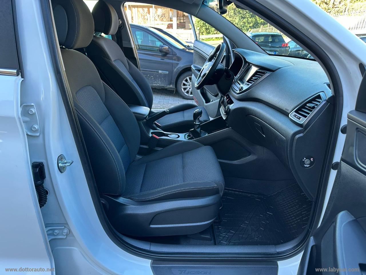 HYUNDAI Tucson 1.7 CRDi Sound Edition