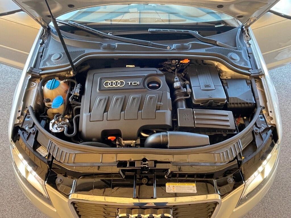 Audi A3 SPB 1.6 TDI 105 CV S tronic Ambition