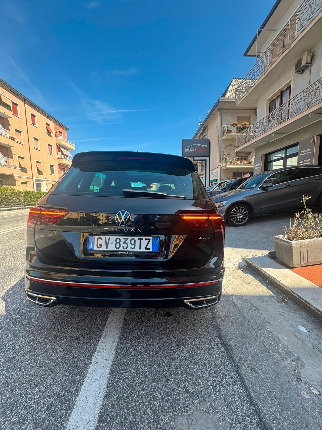 Volkswagen Tiguan 2.0 TDI 193 CV DSG 4MOTION R-Line