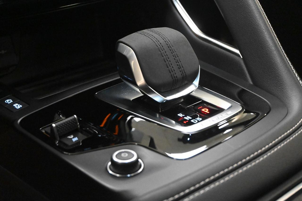 JAGUAR E-Pace (X540) E-Pace 1.5 I3 160 CV...