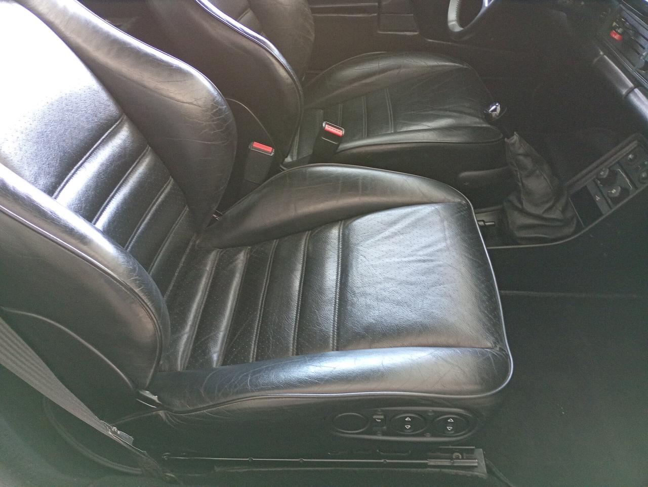 Porsche 911 930 3.3 TURBO