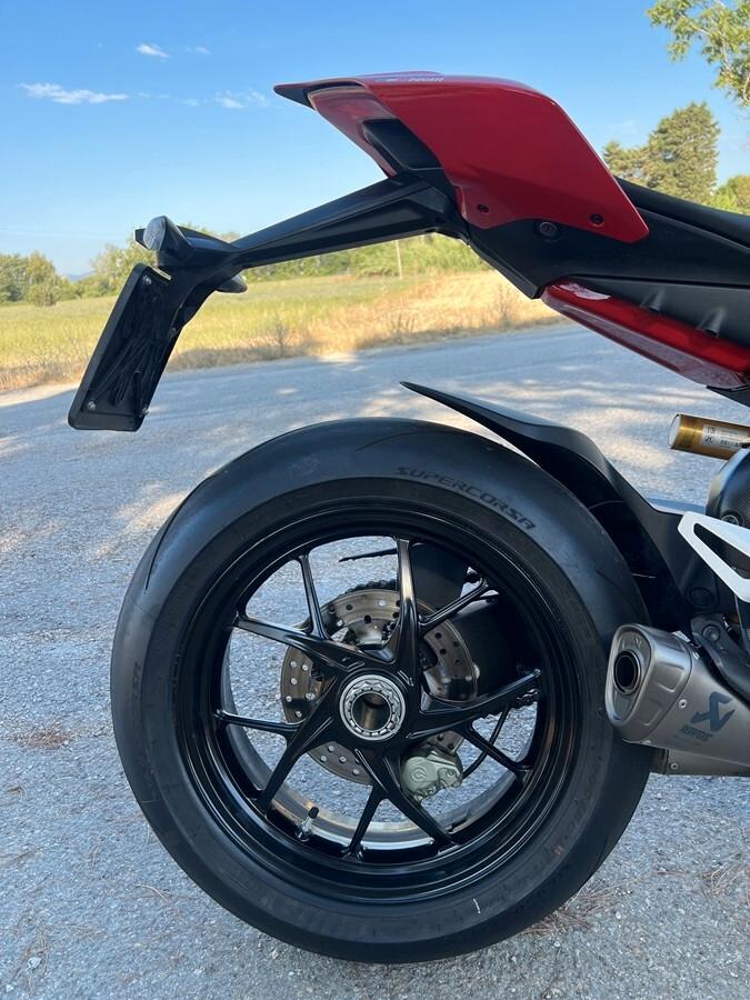 Ducati Panigale V4 1100
