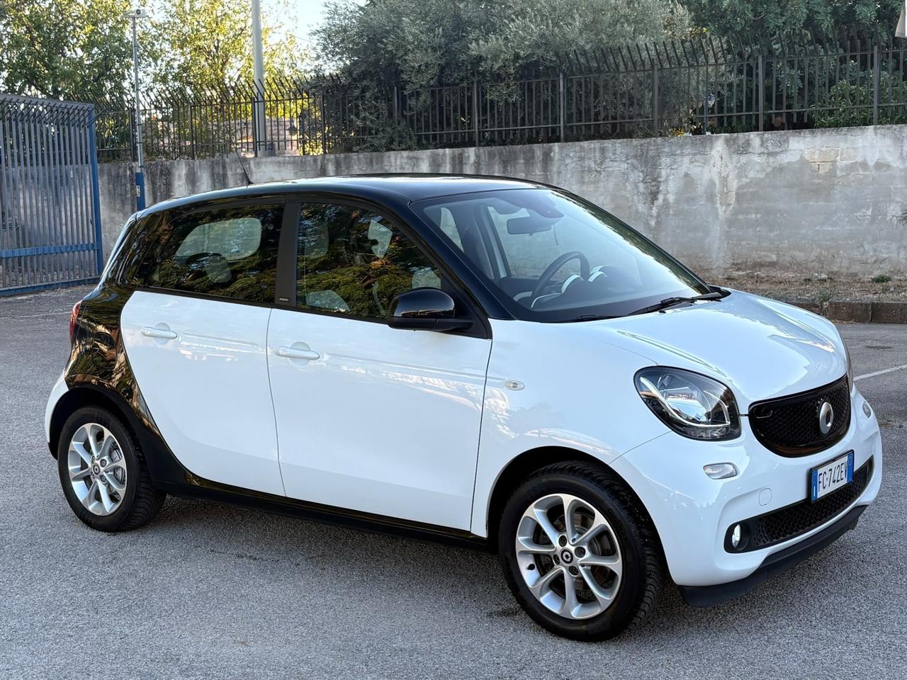 Smart ForFour 70 1.0 Prime