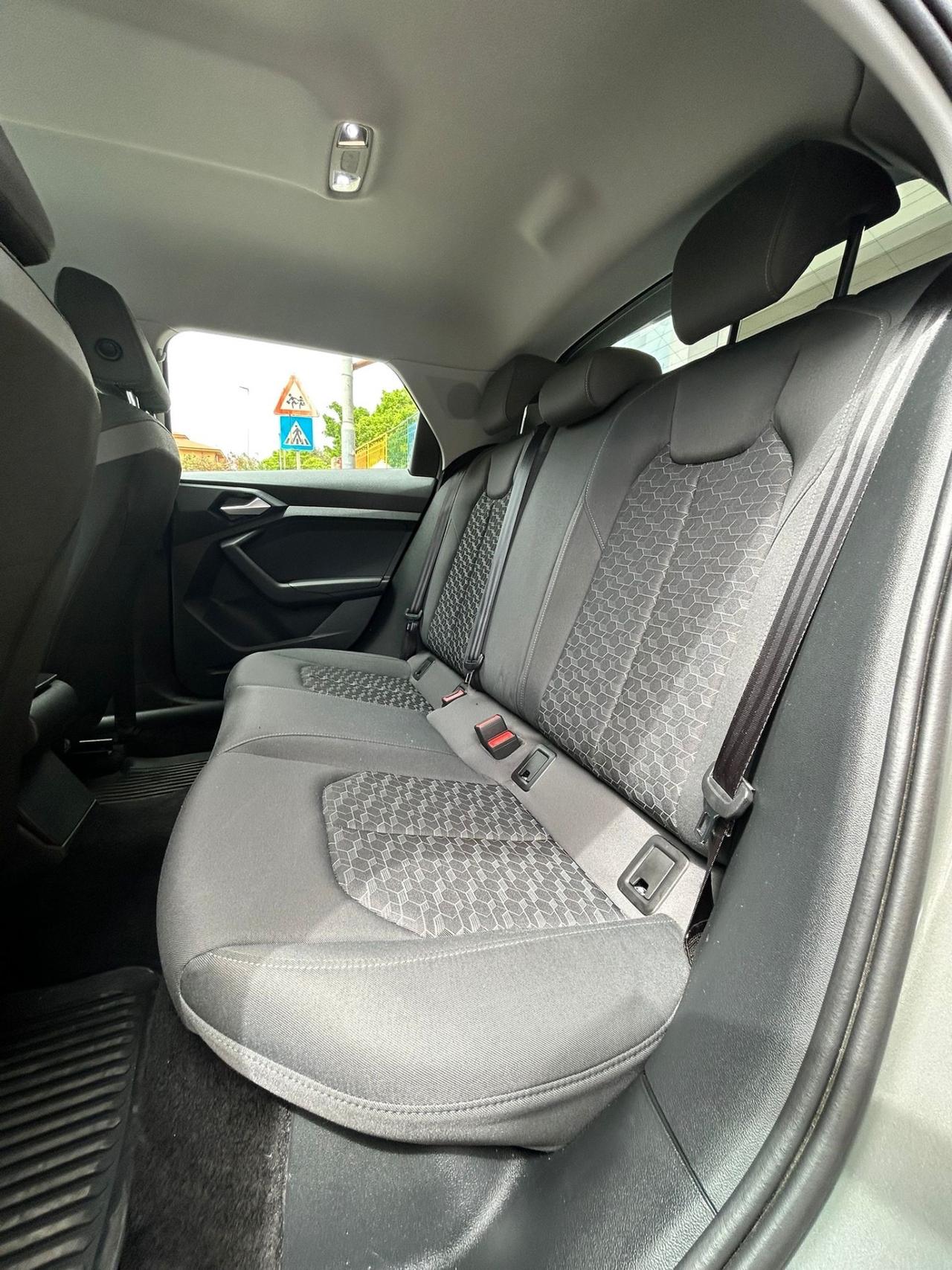 Audi A1 SPB 30 TFSI S line edition