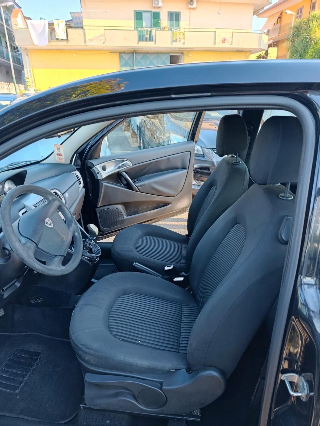 Lancia Ypsilon 1.2 Oro 2009