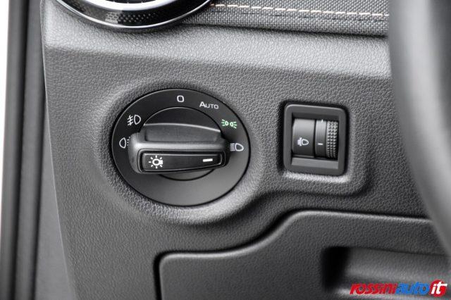 SKODA Fabia 1.0 MPI 80 CV STYLE FARI ECOLED + 2XCLIMA + PDC