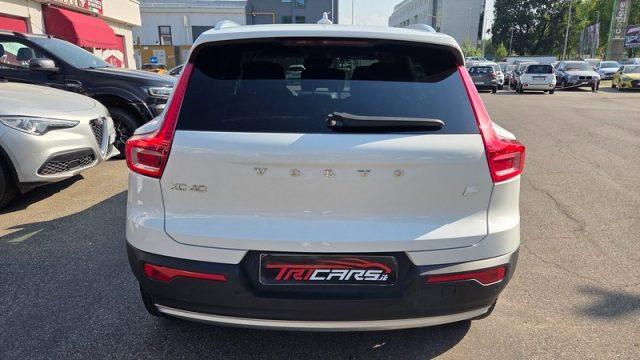 VOLVO XC40 T4 Recharge Plug-in Hybrid Exp. PERMUTE UNICOPR.