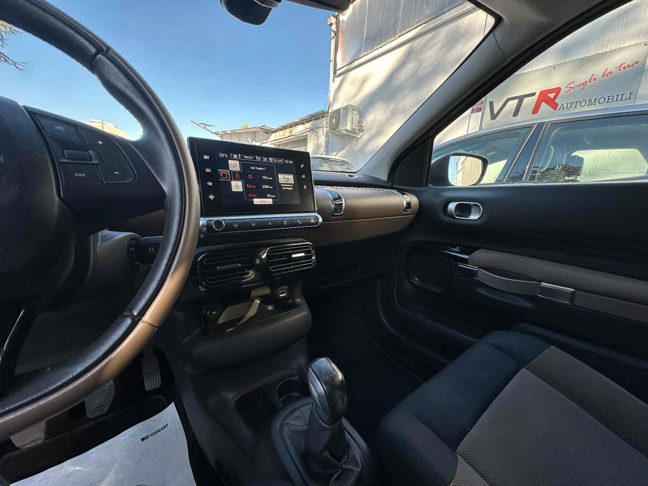 Citroen C4 Cactus BlueHDi 100 Shine