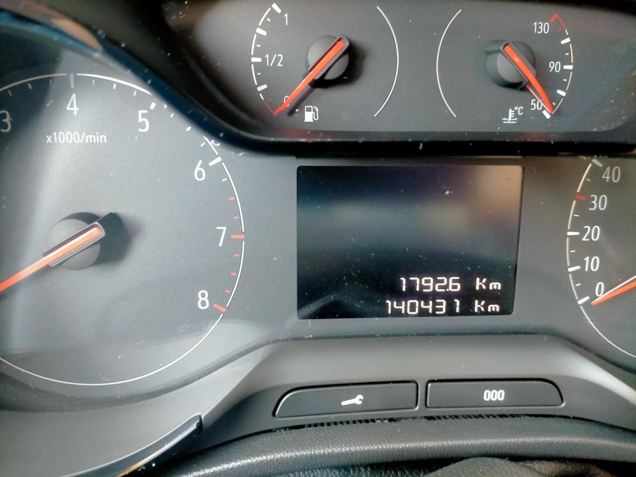 Opel Crossland X 1.5 ECOTEC D 102 CV Start&Stop Ultimate