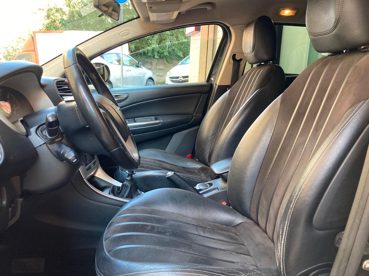 Lancia Delta 1.6 MJT - IDEALE X NEOPATENTATI - 2012