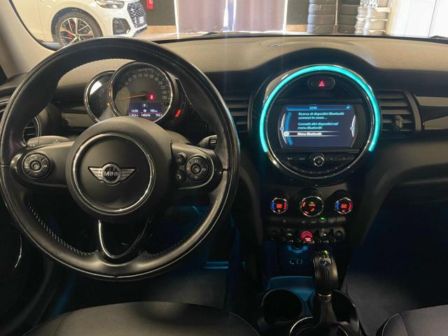 MINI Cooper D 1.5 Cooper D 5 porte *AUTOMATICO/LUCI/PDC*