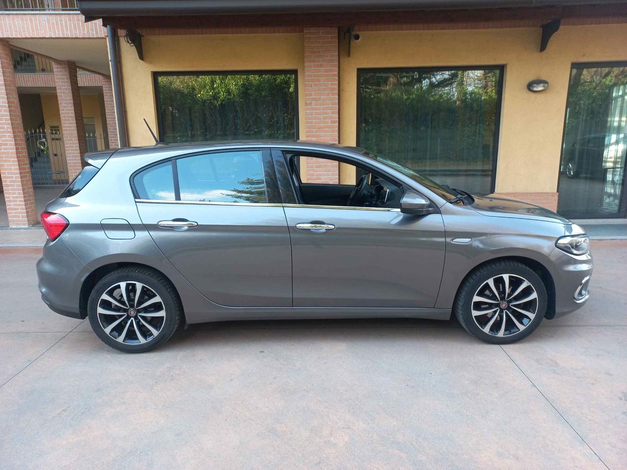 Fiat Tipo 1.6 Mjt S&S 5 porte Lounge