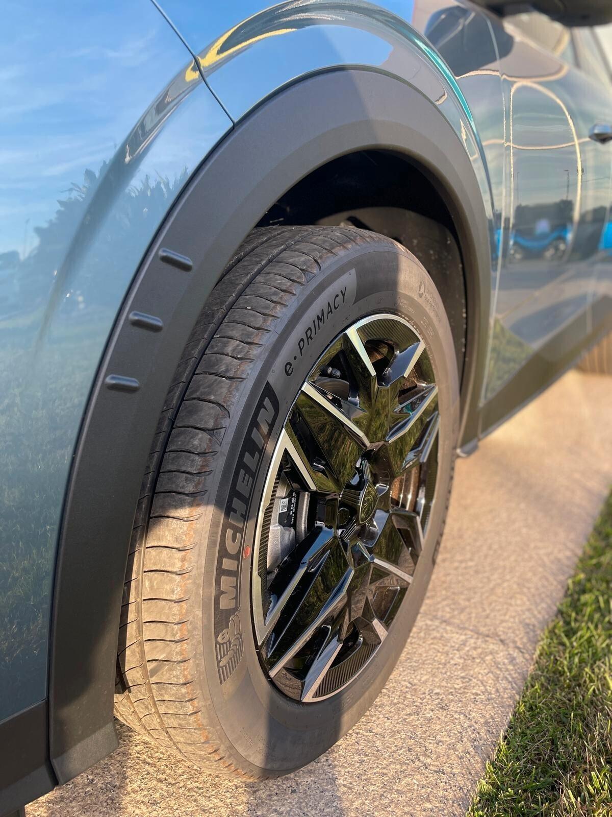 Peugeot 5008 Hybrid 145 e-DCS6 Allure