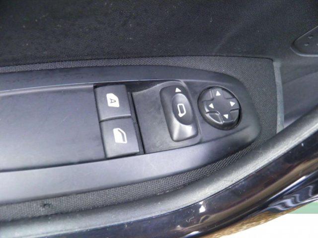 PEUGEOT 208 208 1.2 PURETECH 82 SES 5P ACTIVE