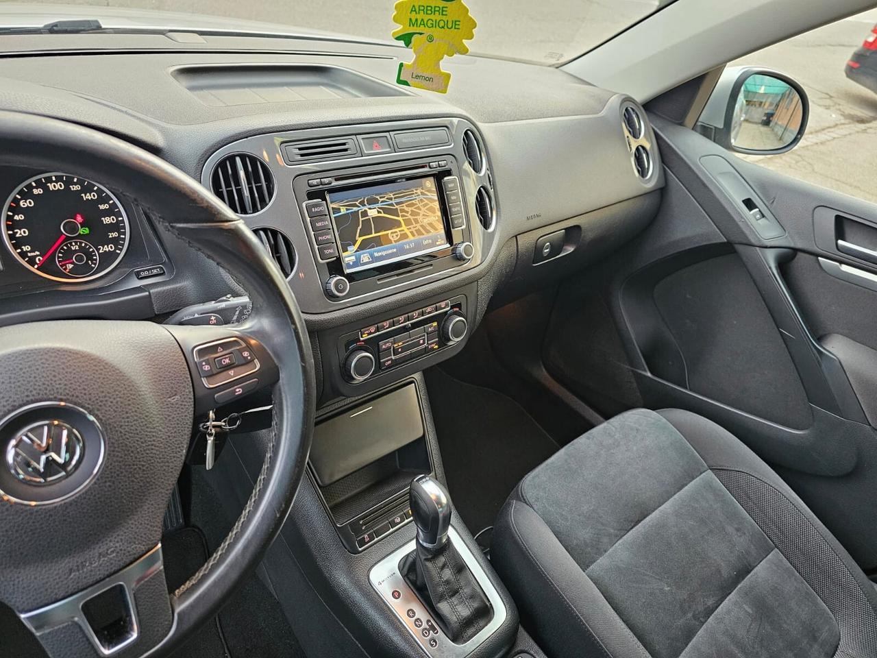 Volkswagen Tiguan 2.0 TDI 140cv 4Motion DSG*Navi*Pdc*Euro5*