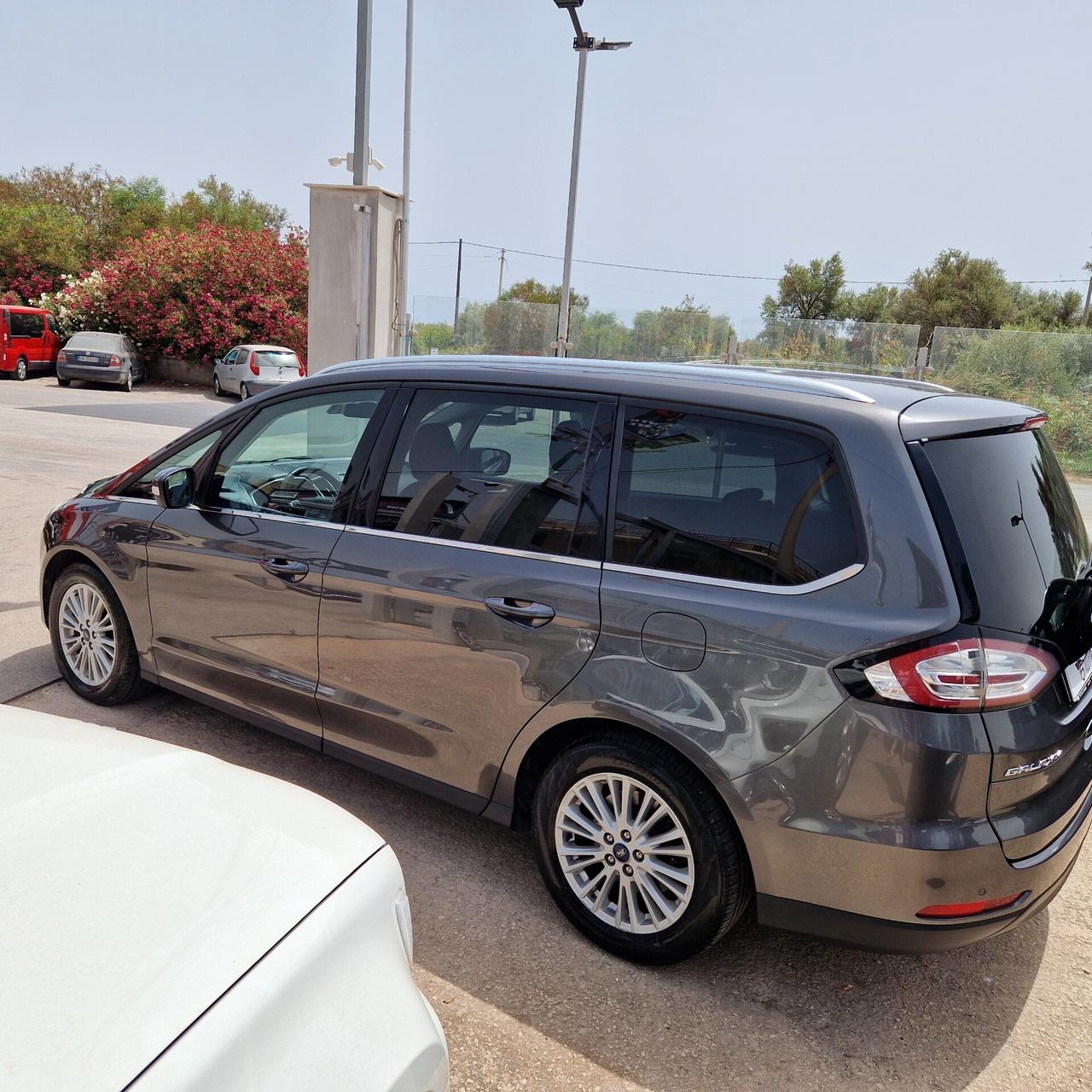 Ford Galaxy 2.0 TDCi 150CV Start&Stop Powershift Tit. Business