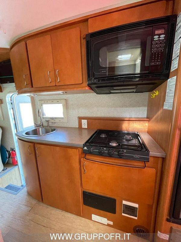 Ford E 450 VISTA CRUISER E 450 6.0 TD 2 POP UP TRAINO 35 Q MANSARDATO
