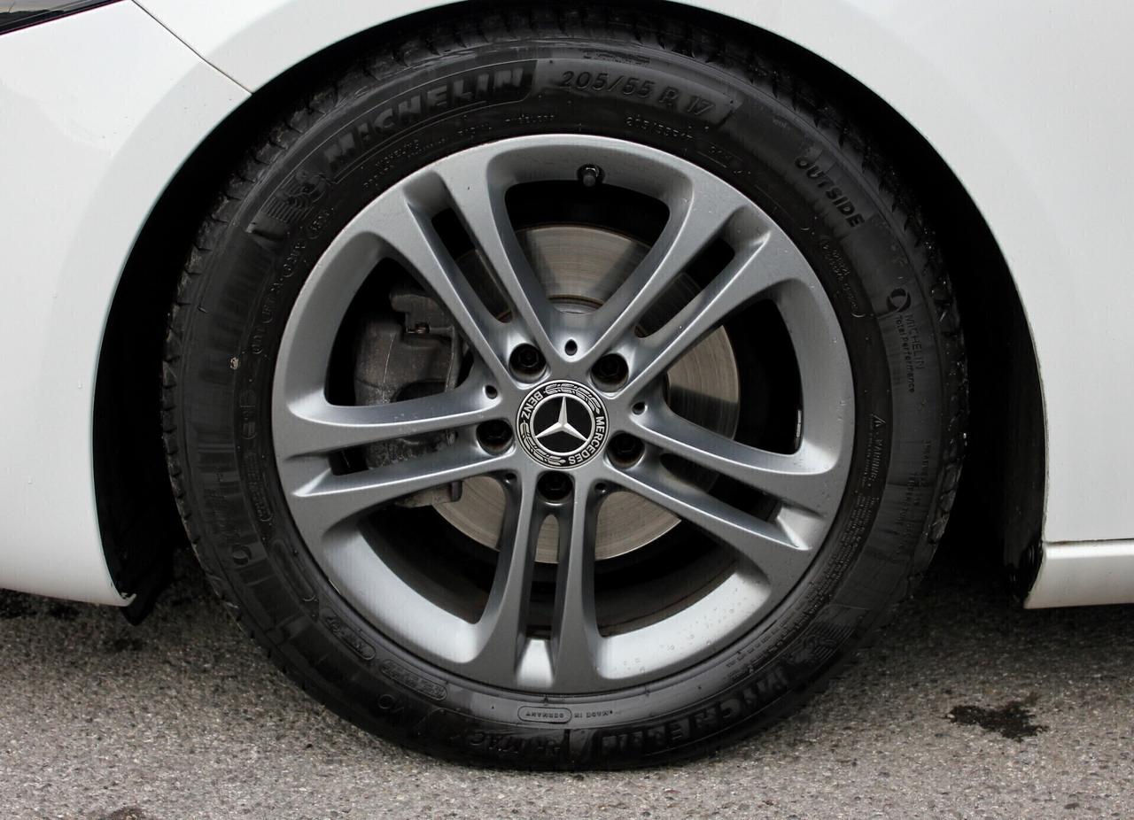 Mercedes-benz A 180 d Sport TETTO APRIBILE GUIDABILE DA NEOPATENTATI