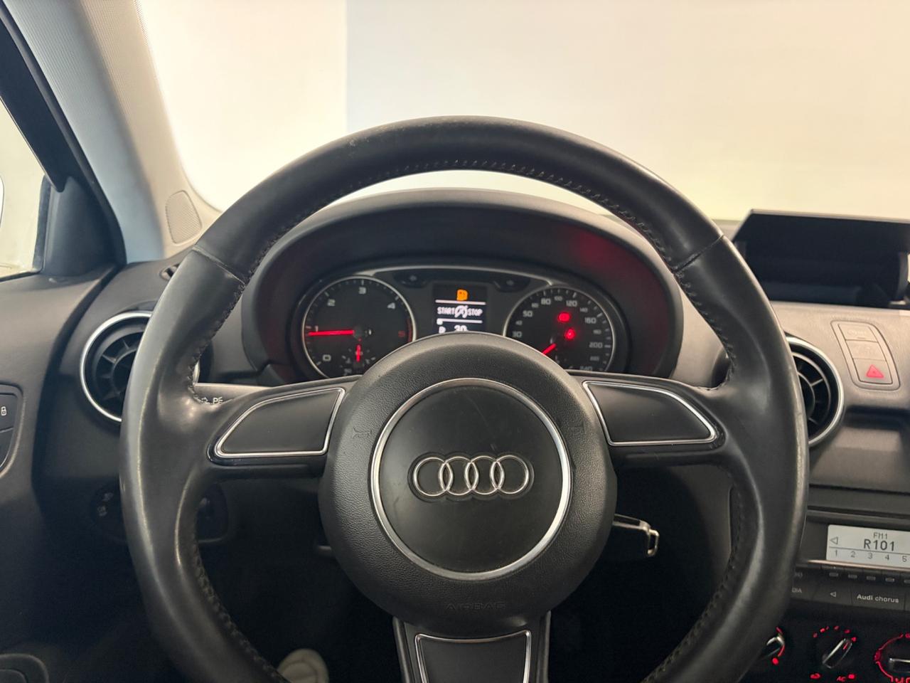 Audi A1 1.6 TDI 105 CV Ambition Perfetta