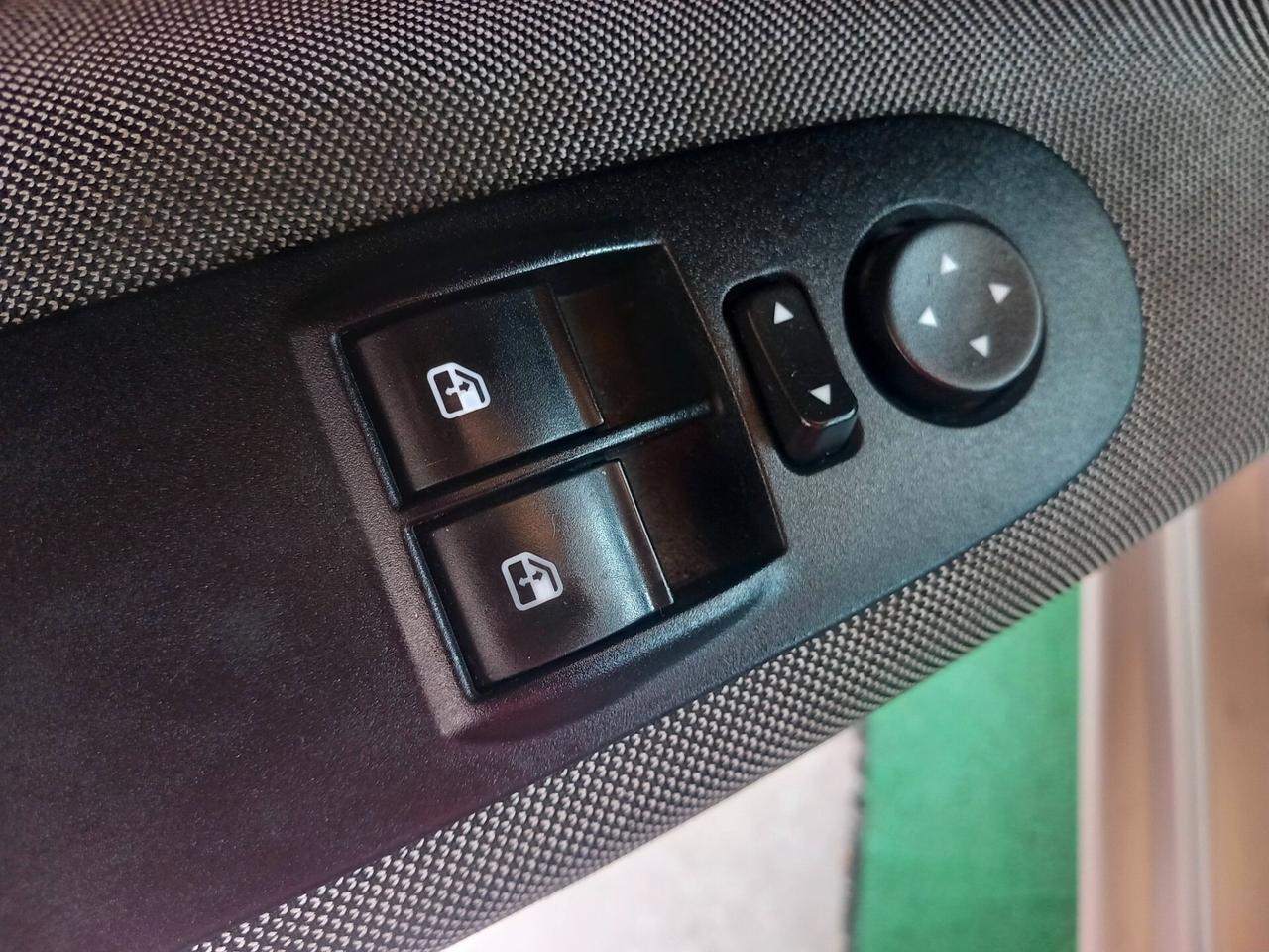 Fiat Punto Evo 1.2 5 porte Active perfetta km 134000 distr. nuova friz.nuova