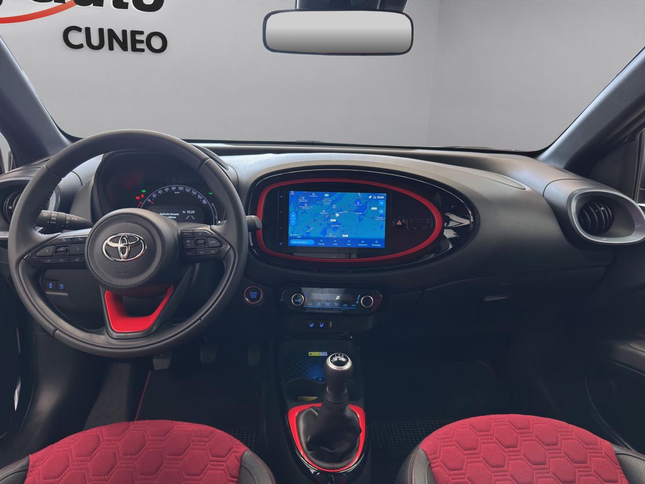 Toyota Aygo X 1.0 Undercover 72cv