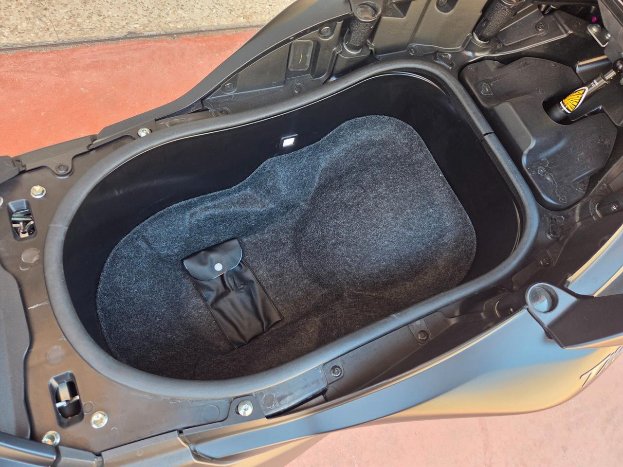 Yamaha T Max 560