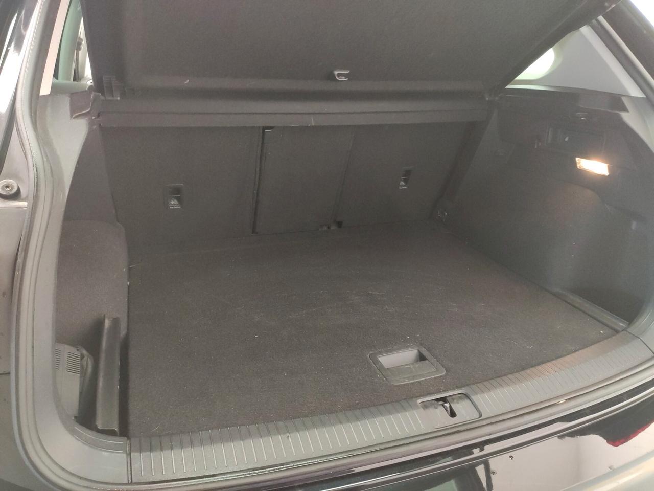 Volkswagen Tiguan 2.0 TDI 150 CV SCR DSG 4MOTION R-Line