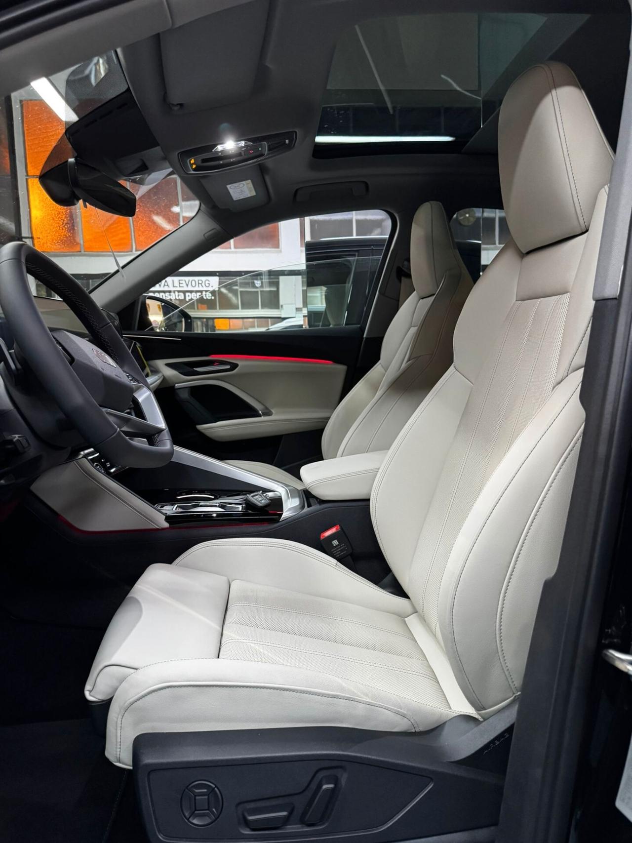 Audi Q5 SPB TDI 150 kW mHEV+ S tronic quattro line edition