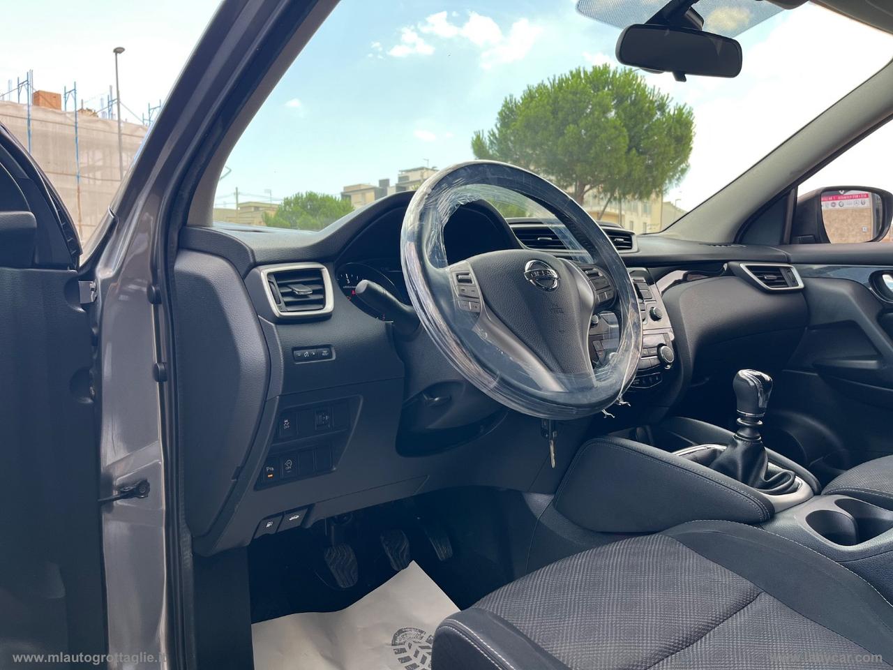 NISSAN Qashqai 1.5 dCi Acenta Premium GANCIO TRAINO