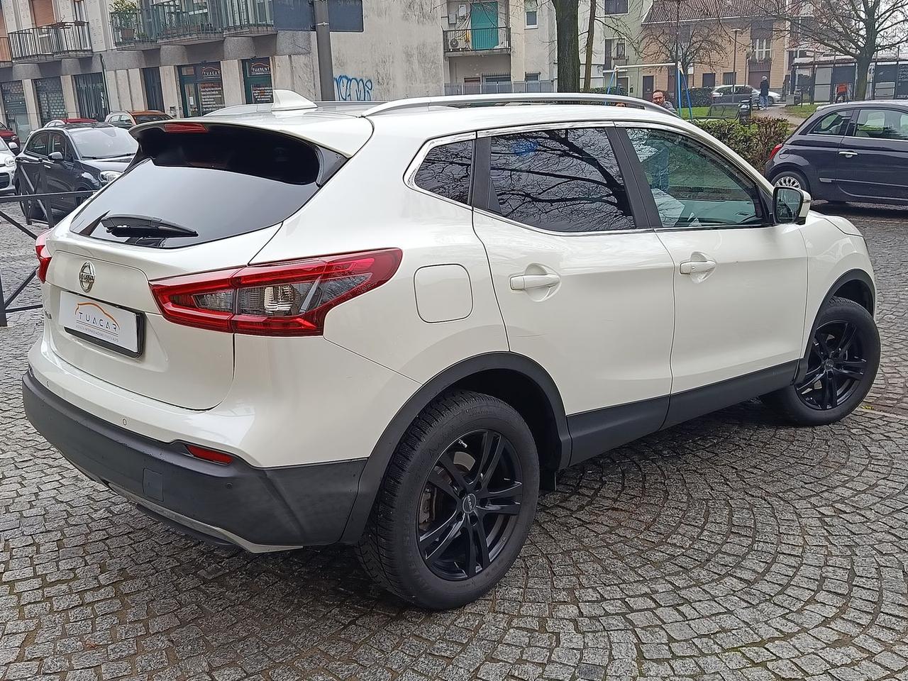 Nissan Qashqai Business Plus 1.6 dCi #8740