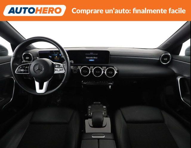 MERCEDES-BENZ CLA 200 d Automatic Shooting Brake Sport