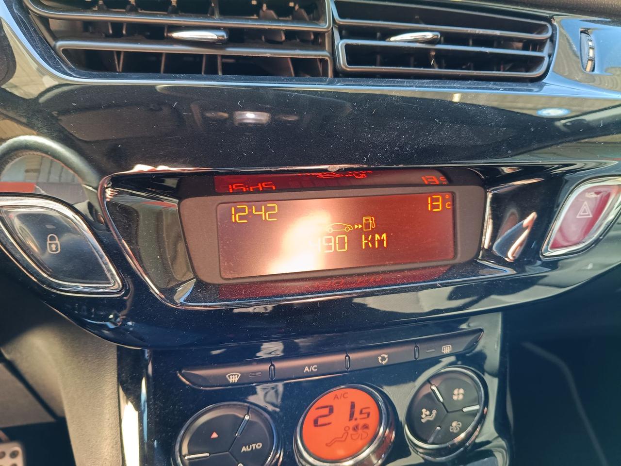 DS DS3 Sport Chic 1.6 Blue HDi 100 #9596