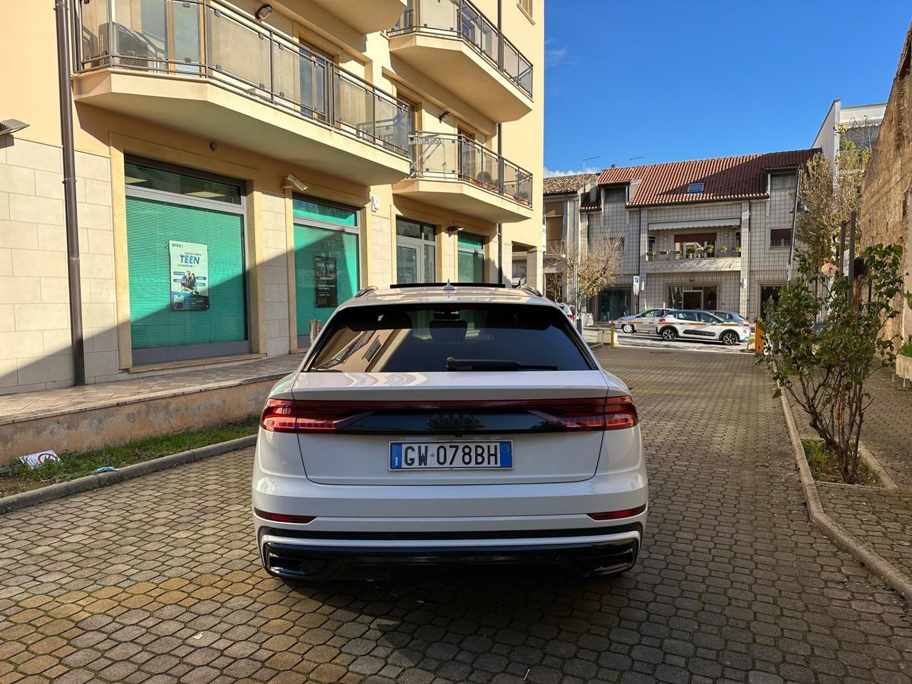 Audi Q8 50 TDI 286 CV quattro tiptronic S Line