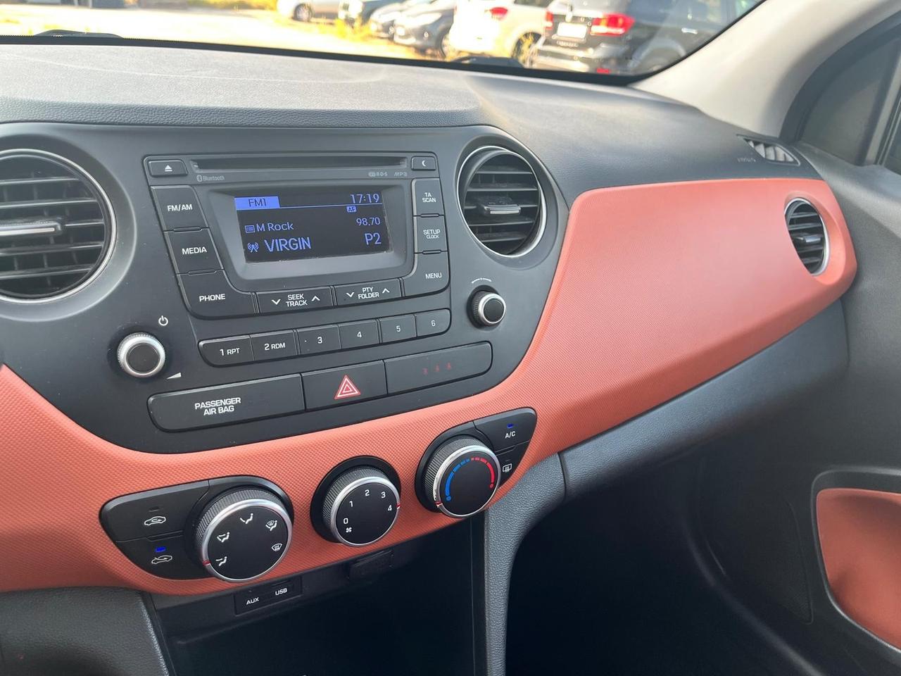 Hyundai i10 1.0 MPI Sound Edition