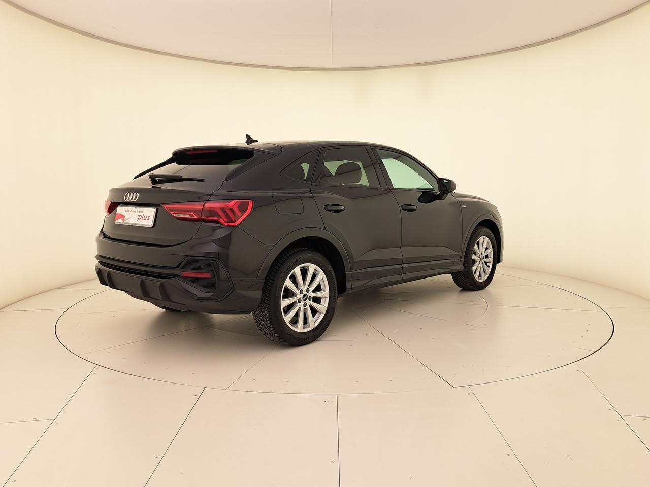 Audi Q3 sportback 35 1.5 tfsi s line edition s-tronic