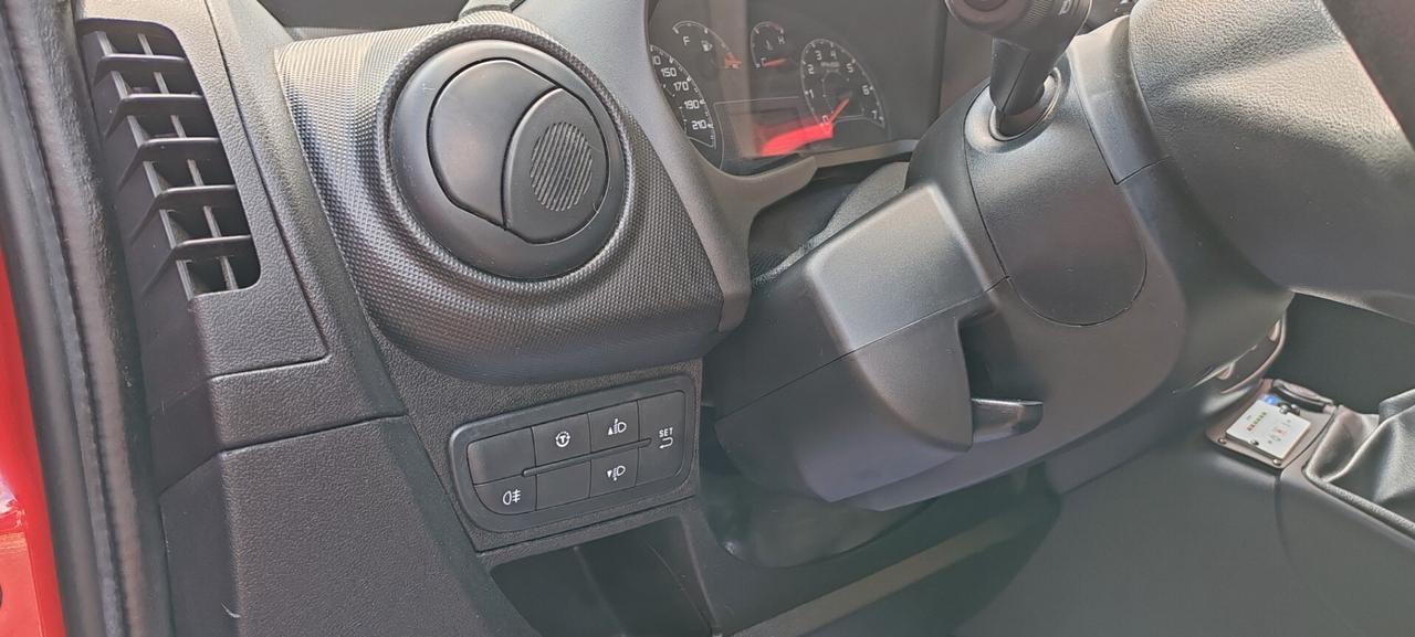 Fiat Fiorino 1.3 MJT 95CV Combinato SX
