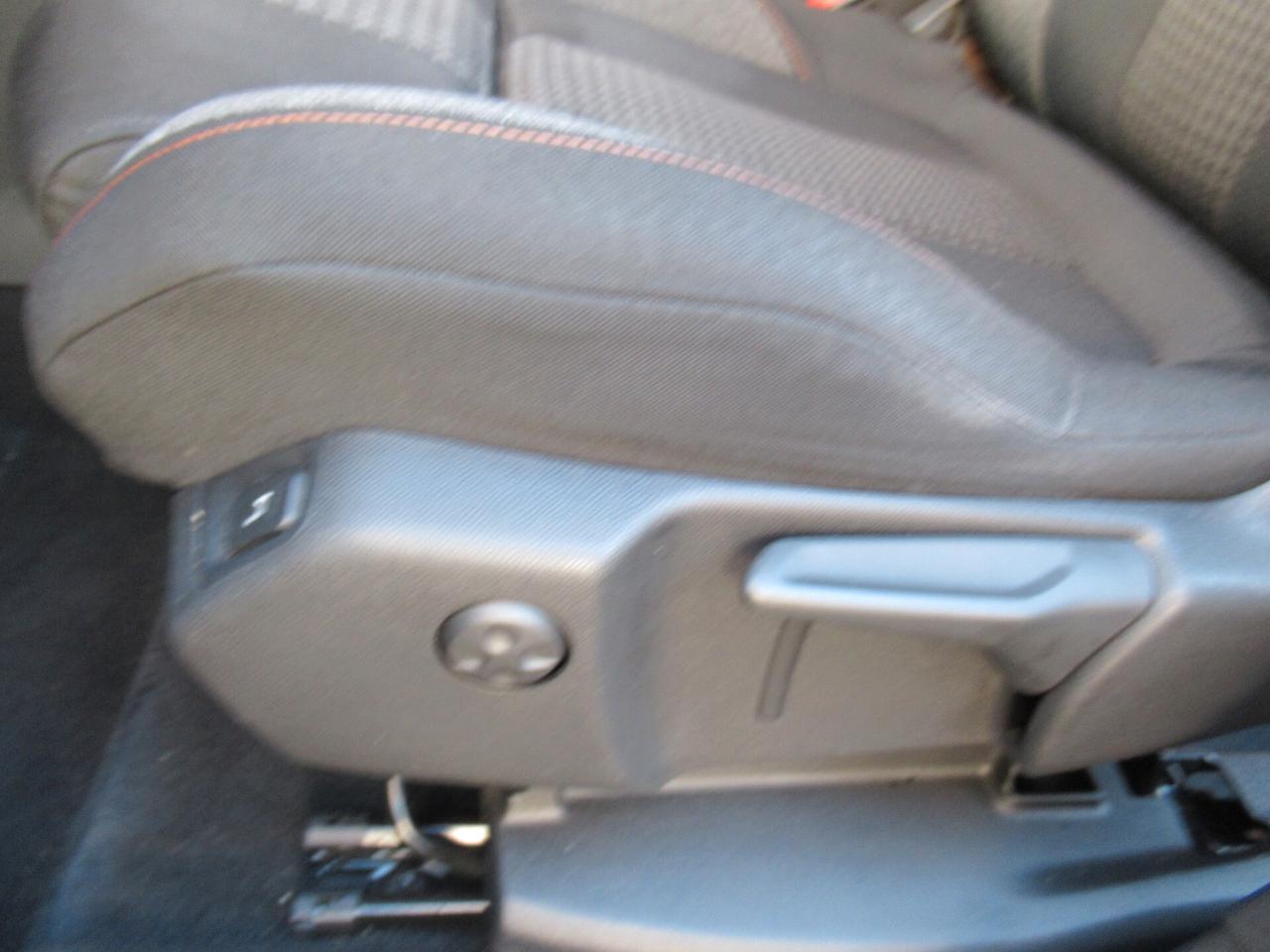 Peugeot 3008 BlueHDi 130 S&S Business