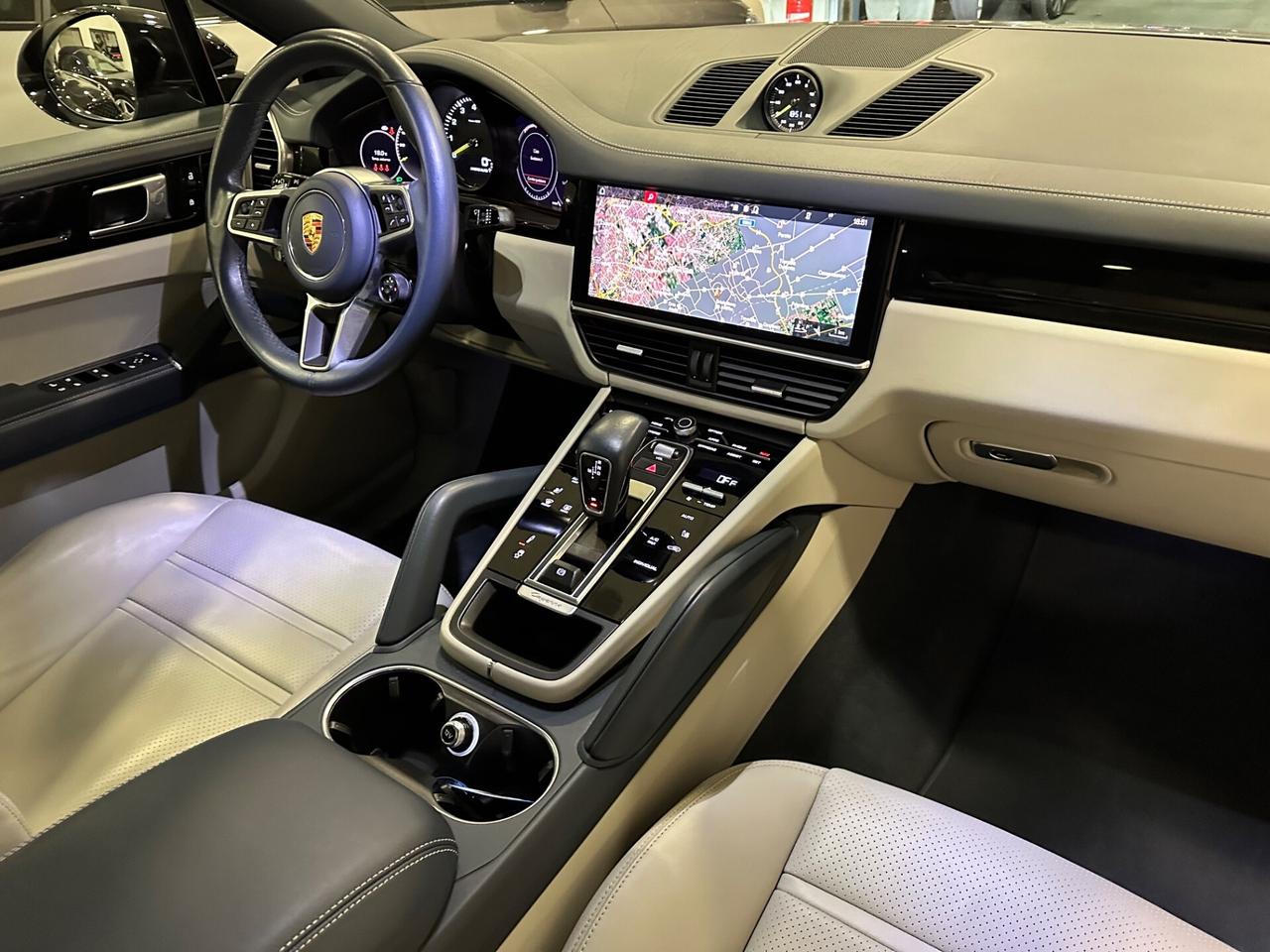 Porsche Cayenne Coupé 3.0 V6 E-Hybrid