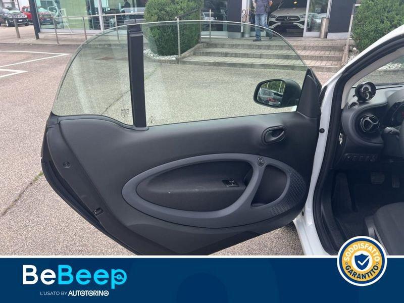 smart fortwo EQ PURE 22KW