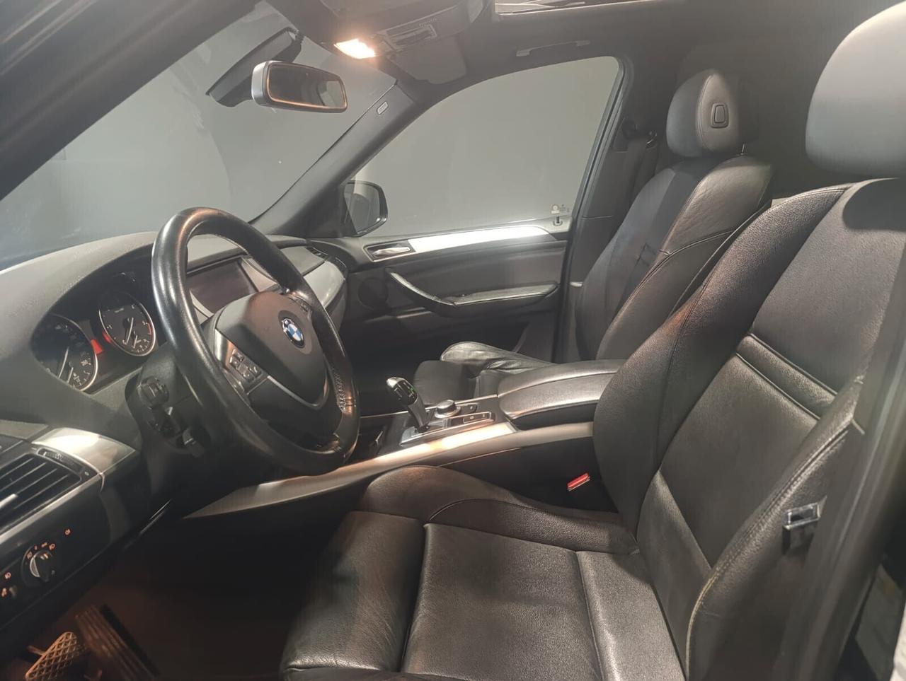 BMW X5 XDRIVE FUTURA del 2010 automatica