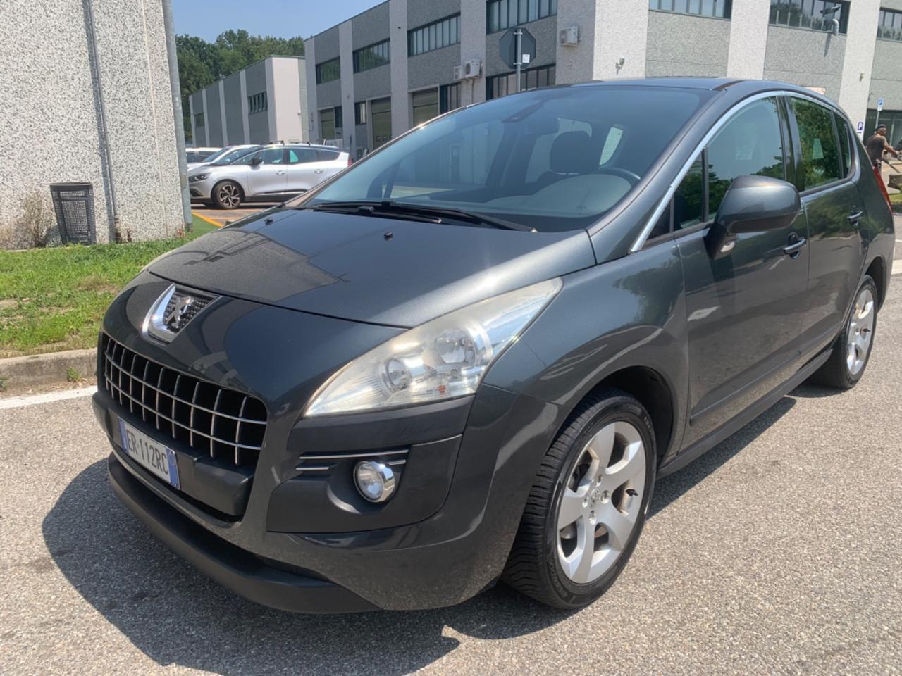 Peugeot 3008 1.6 HDi 115CV Business