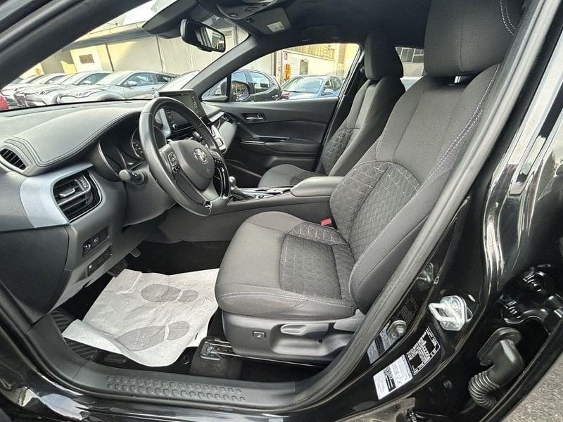 Toyota C-HR 1.8 Hybrid E-CVT Trend