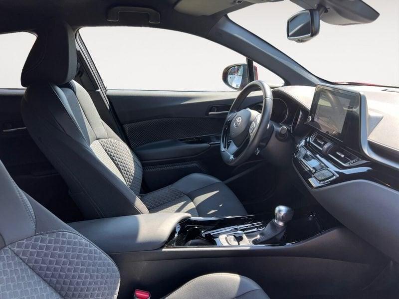 Toyota C-HR (2016-2023) 1.8 Hybrid E-CVT Trend