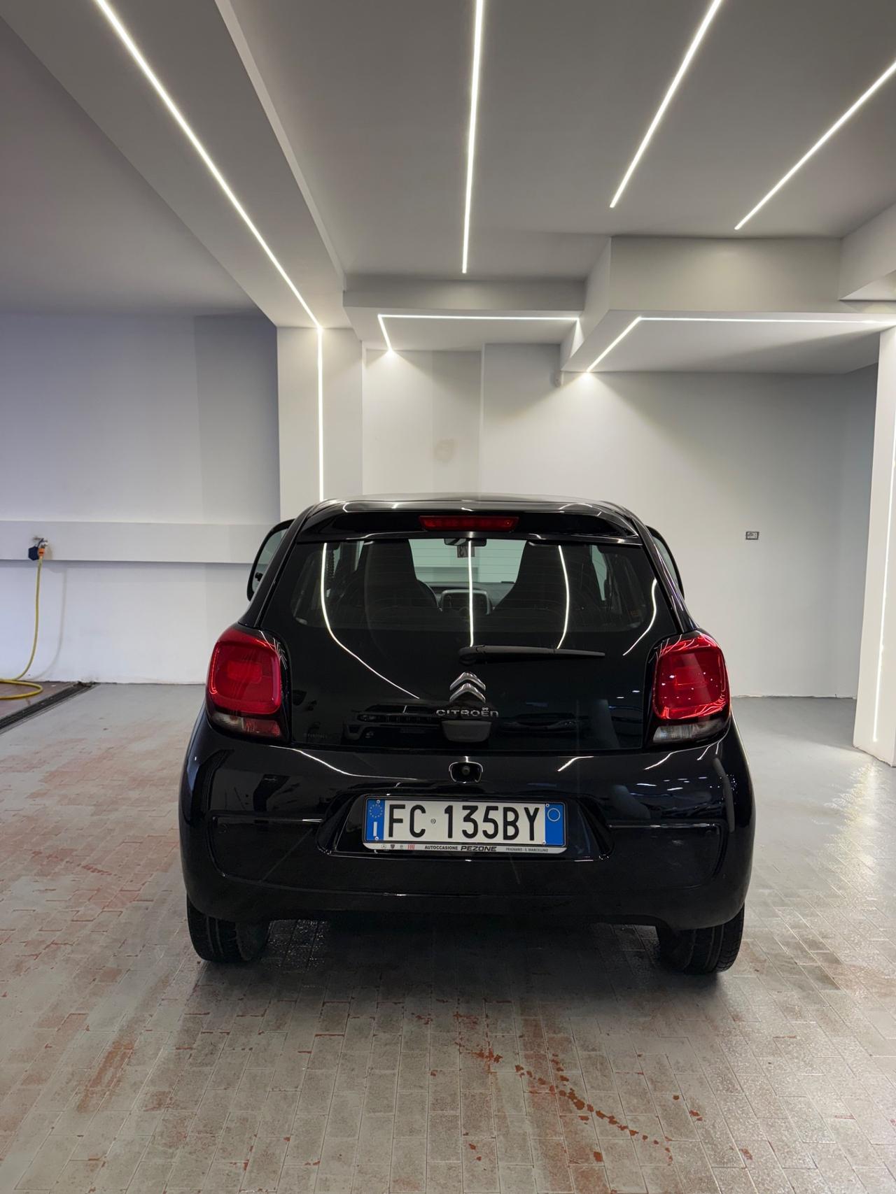 Citroen C1 VTi 68 ETG 5 porte Shine