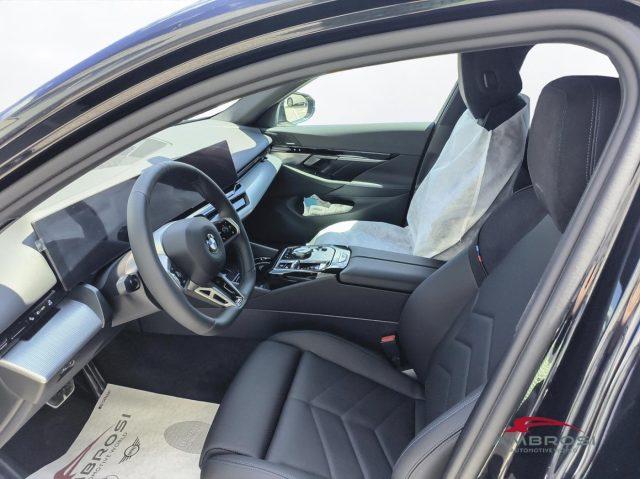 BMW 520 Serie 5 d Touring Msport Innovation Travel Package